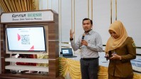 Bayar Retribusi Sampah Kini Bisa Pakai QRIS BRK Syariah, Pemkab Karimun Wujudkan Transaksi Digital yang Mudah dan Praktis