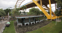 Menyusuri Jejak Sejarah di Cagar Budaya Halte Terminal Lama Pekanbaru, Tempat Nongkrong Favorit dengan Pemandangan Sungai Siak