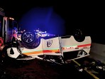 Ambulans Pengangkut Pasien Tabrak Truk di Tol Pekanbaru-Dumai, Tiga Orang Tewas