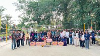 Mahasiswa FISIP Unri Hadir di Tengah Warga, FBN Kelompok 37 Gelar Voli Putri Antar RW