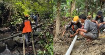 Relawan SARMMI bersama Warga Berhasil Pulihkan Jaringan Pipa Air Bersih  Desa Aek Ngadol Tapanuli Selatan