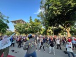 BRK Syariah Wilayah Pekanbaru Semarakkan CFD Lewat Senam Sehat dan Edukasi Produk Perbankan