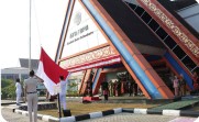 Kantor Pertanahan Pekanbaru Gelar Upacara HUT ke-81 RI dengan Pakaian Adat