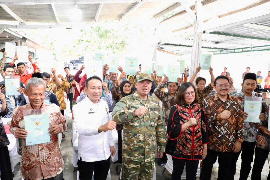 Sertipikat Hasil Konsolidasi Tanah Buat Warga Kabupaten Semarang Terbantu dalam Aspek Ekonomi dan Kurangi Kesenjangan Sosial