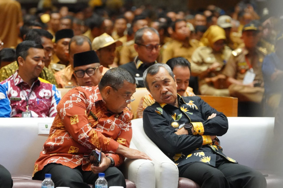 Persaingan Semakin Sengit, Mantan Gubri Syamsuar Bakal Maju Dua Periode di Bursa Pemilihan Gubernur Riau