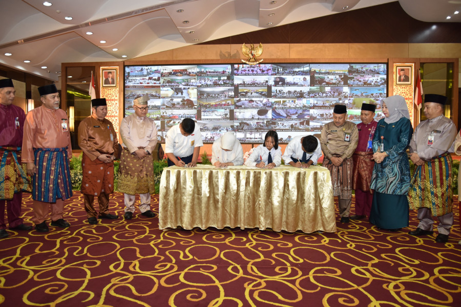 BRK Syariah Buka 11.400 Rekening Simpanan Pelajar di Riau dan Kepri
