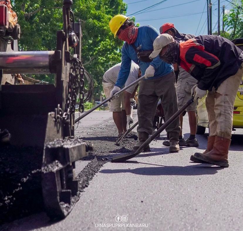 Gerak Cepat, Dinas PUPR Pekanbaru Overlay Jalan Kartama dan Rambutan