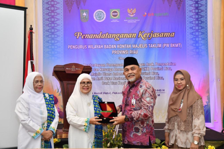 Miliki Peran Strategis Dalam Kemaslahatan Umat, BRK Syariah Rangkul BKMT Kerjasama