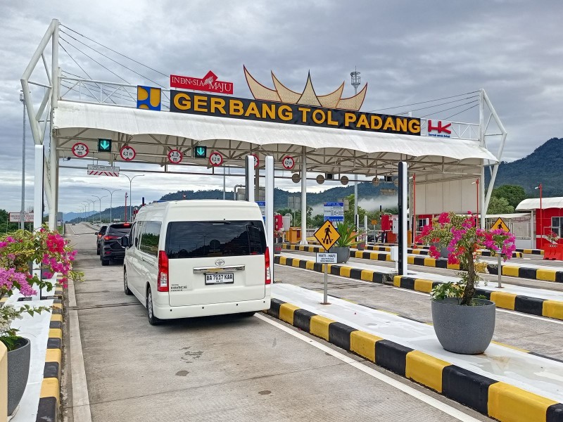 Trafik Libur Panjang di JTTS Naik 8,41 Persen, Tol Padang-Sicincin Melonjak Tajam