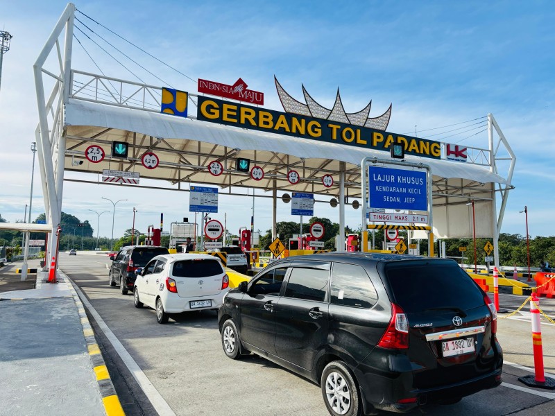 Trafik Tol Trans Sumatera Naik Hampir 30 Persen Selama Long Weekend Isra Mi’raj