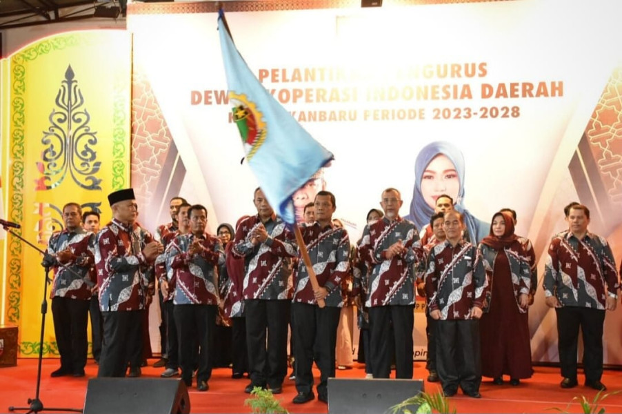 Dekopinda Kota Pekanbaru 2023-2028 Dilantik, Ginda Burnama Dukung Program Kerja Pengurus