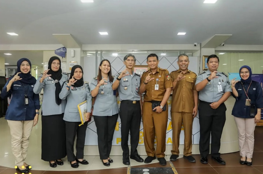 Kunjungan Menkumham Riau ke DPMPTSP Pekanbaru: Dorong Peningkatan Fasilitas Bagi Kaum Rentan