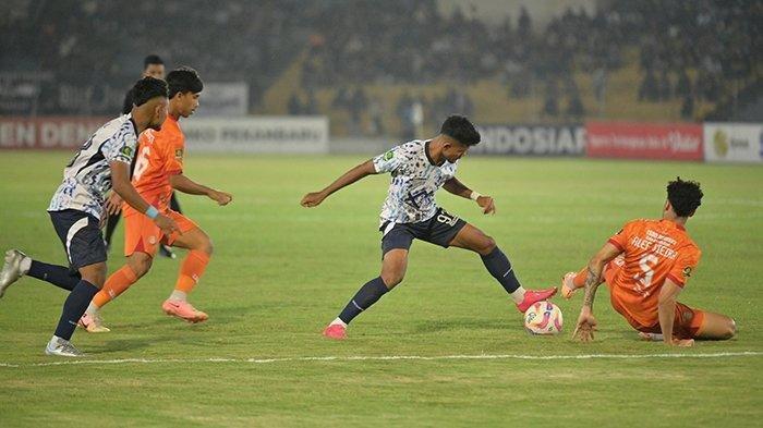 PSPS Pekanbaru Gaskeun ke Liga 1, Nggebuk Persiraja 1-0, Noriki Akada Jadi Pahlawan