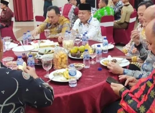 Kadispora Hadiri Ramah Tamah dan Jamuan Makan Malam FORKOPIMDA Riau dengan Taruna Akademi Angkatan Udara