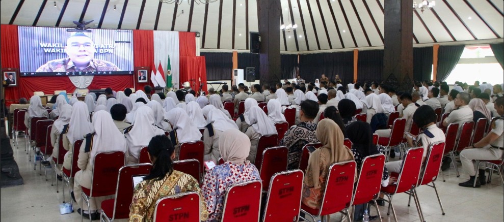 Buka Kuliah Umum PPTR, Wamen Ossy Tekankan Tata Kelola Agraria serta Tata Ruang yang Adil dan Berkelanjutan
