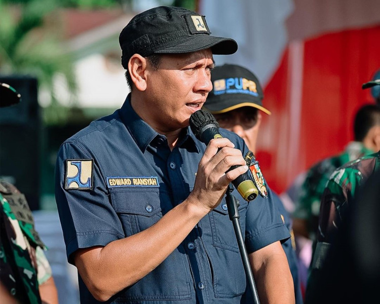Kadis PUPR Dampingi Pj Walikota Gotong Royong Massal di Empat Titik, Kolaborasi Bersama TNI, Polri, Mahasiswa, dan Masyarakat