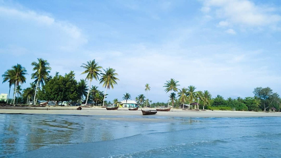 Pesona Pantai Rupat Utara, Surga Tersembunyi dengan Pasir Putih dan Laut Biru