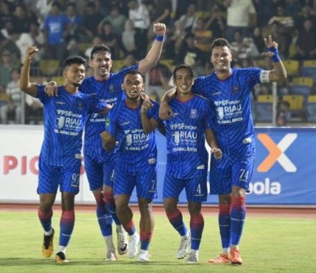PSPS Pekanbaru Comeback Dramatis, Bungkam Sumsel United 2-0 di Laga Kandang Terakhir