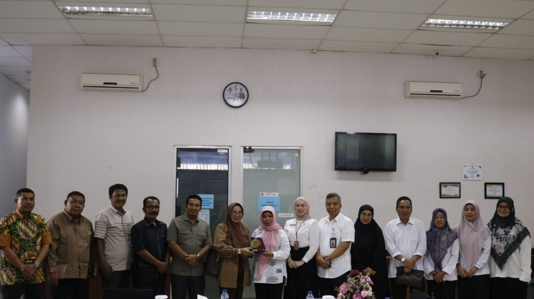 Belajar Pengelolaan Arsip, DPRD Indragiri Hulu Kunjungi Dispusip Pekanbaru