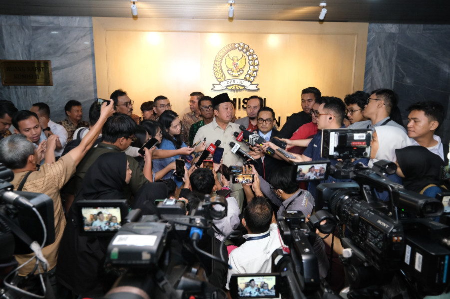Dihadapan Komisi II DPR RI, Menteri Nusron Sampaikan Progres Penertiban 537 Perusahaan Sawit yang Tidak Memiliki HGU
