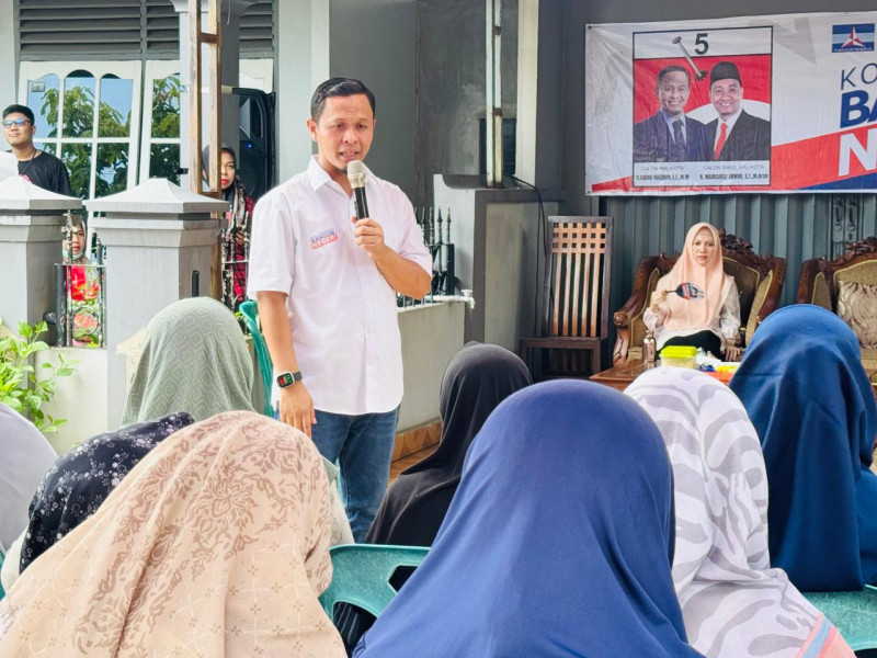 2 Pekan Jelang Pilkada Pekanbaru, Paslon Aman Blusukan ke RW-RW