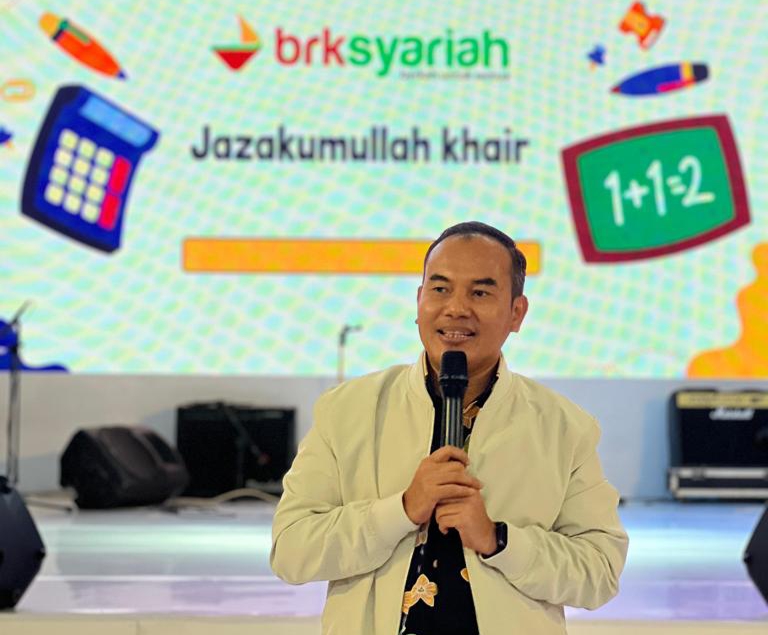 Pelajar MIN Tanjungpinang dan TK IT Tunas Ilmu Antusias Buka Tabungan Simpel BRK Syariah
