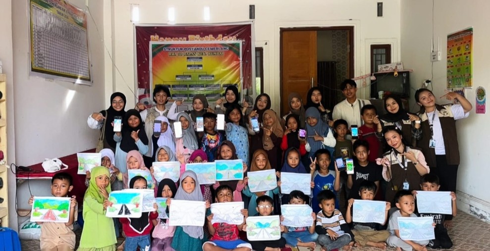 Mahasiswa FBN Kelurahan Palas Kenalkan Canva kepada Anak, Tingkatkan Kreativitas dan Literasi Digital Sejak Dini