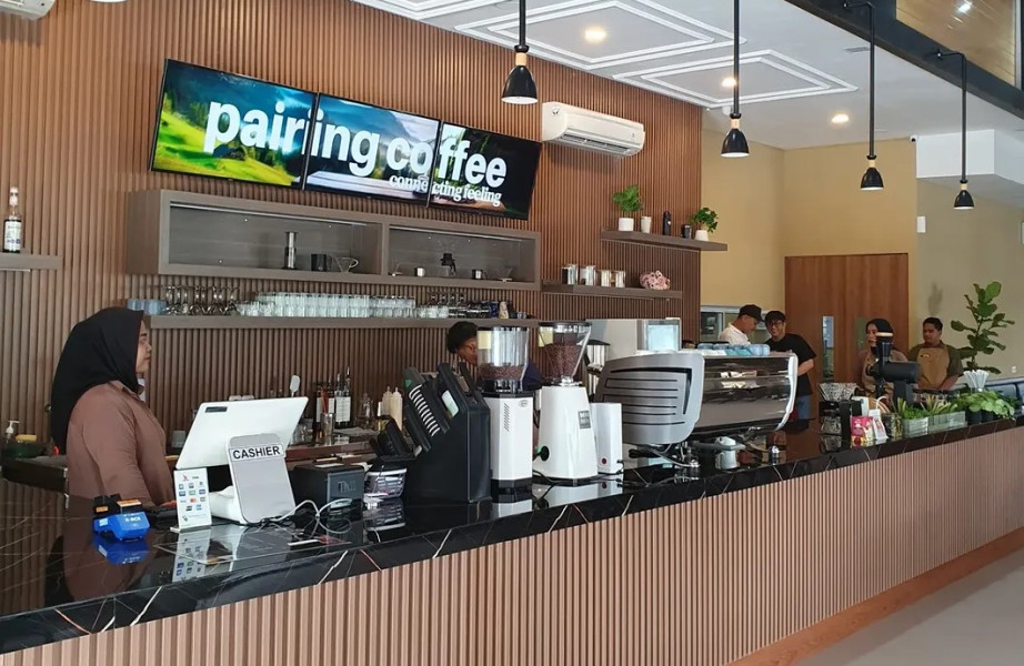 Pairing Coffee: Nongkrong Santai di Tengah Kota dengan Makanan dan Minuman Lezat