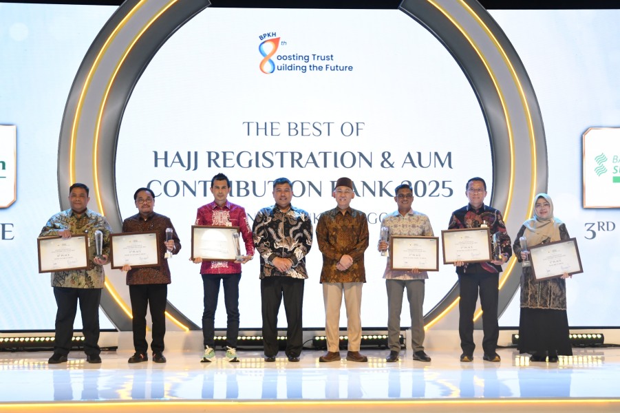 BRK Syariah Raih Dua Penghargaan pada Ajang Hajj Banking Award BPKH 2025