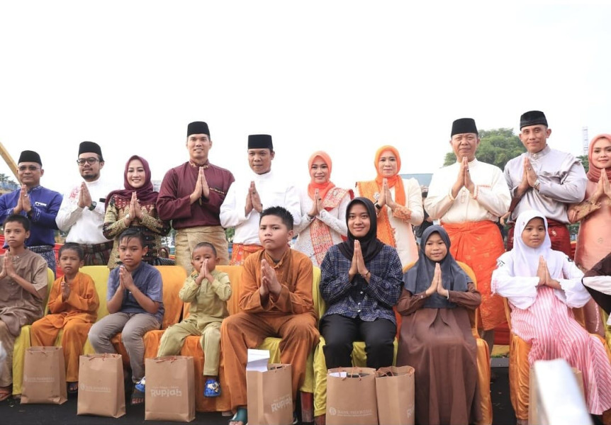 Sambut Bulan Suci Ramadhan, Wakil Ketua DPRD Pekanbaru Ginda Burnama Ikuti Tradisi Petang Balimau dan Ziarah Makam