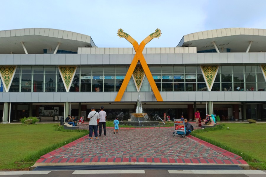 Tarif Parkir Mobil di Bandara SSK II Pekanbaru Naik Jadi Rp 9.000