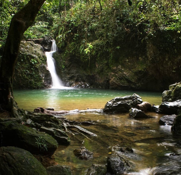 Wisata Favorit di Kabupaten Kampar Riau, Mengintip Keindahan Air Terjun Batu Dinding