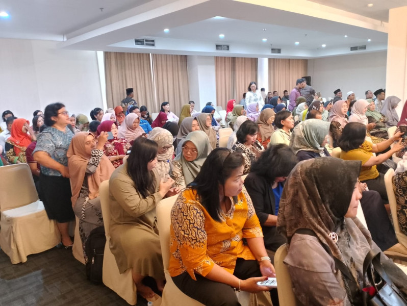 Disdik Pekanbaru Gelar Sosialisasi Pendidikan Anti Korupsi, Diikuti Kepsek SD, SMP se Pekanbaru