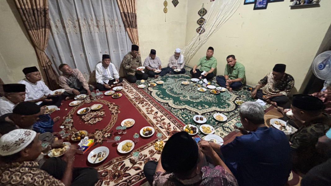 Jamuan Makan Malam Warga Jadi Pembuka Acara Silaturahmi Bertajuk 'Lebih Dekat dengan Agung dan Markarius'