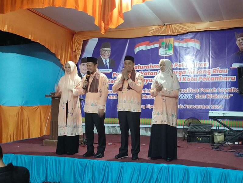Dukungan Mengalir! Agung-Markarius Anwar Dapat Restu IKMR Riau untuk Menangkan Pilwako 2024