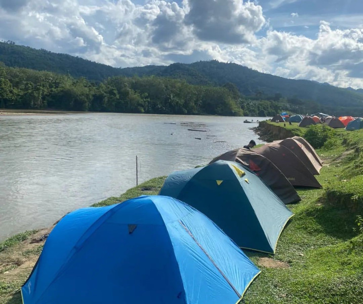 Camping dan Berenang, Menikmati Keindahan Alam Bukik Tabek di Desa Gema, Kampar