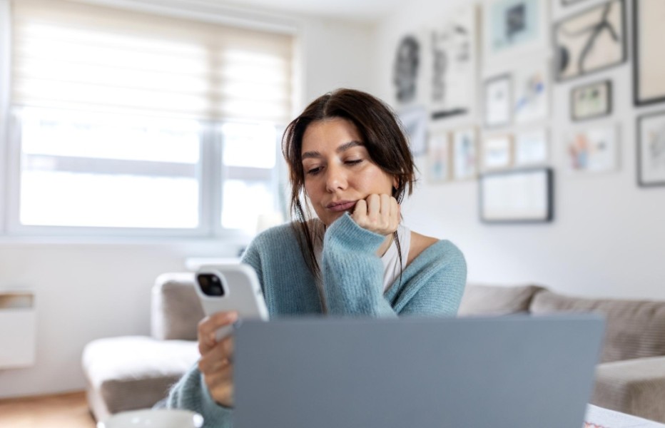 9 Ciri Orang IQ Tinggi dari Cara Membalas Chat