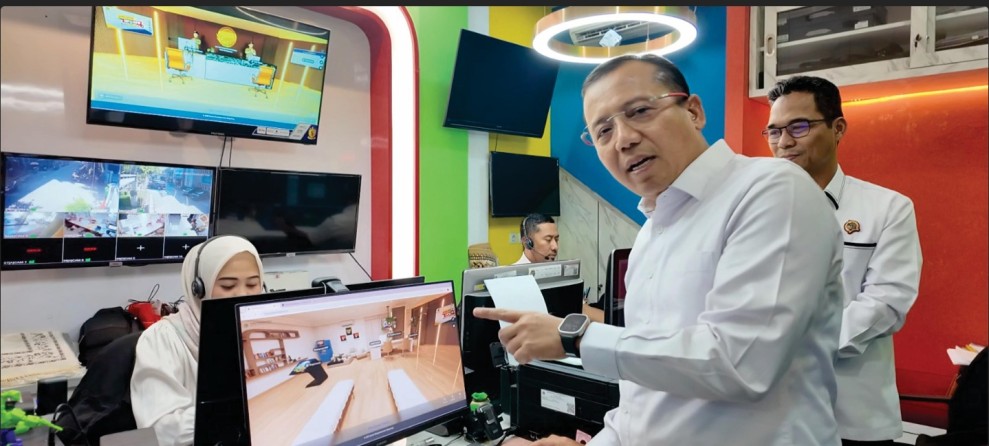 Staf Ahli Bidang Teknologi Informasi Tinjau Kantah Virtual Kota Tangerang: Benar-benar Digital Twin