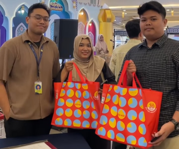Ramadan Makin Meriah, Living World Pekanbaru Hadirkan Bazaar, Fashion Show hingga Hadiah Mobil