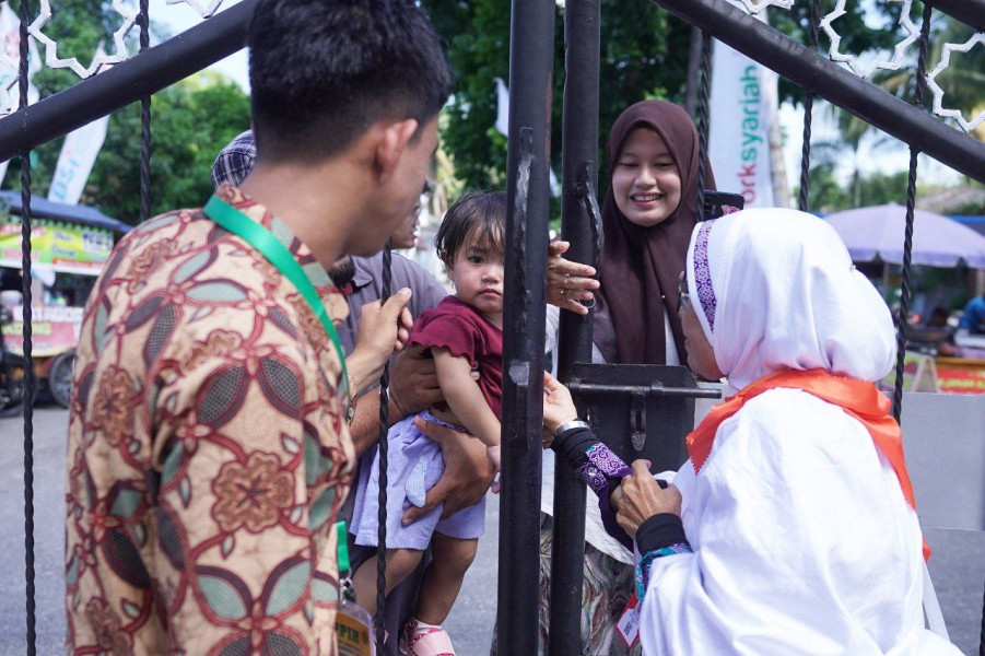 Jamaah Haji Kloter 2 BTH Sudah Tiba di Pekanbaru, Mahyudin: Selamat Berjumpa Keluarga