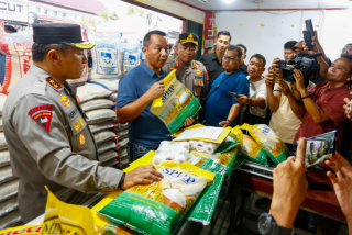 Terbongkar! Mafia Beras Oplosan Bulog di Pekanbaru, Pemain Lama Raup Untung Gila