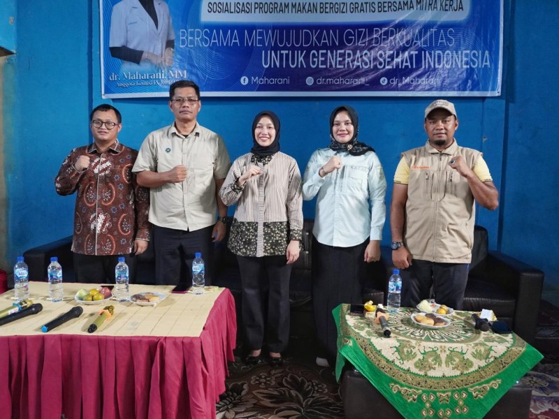 Sosialisasi Program Makan Bergizi Gratis Bersama Anggota DPR RI Komisi IX dan Badan Gizi Nasional