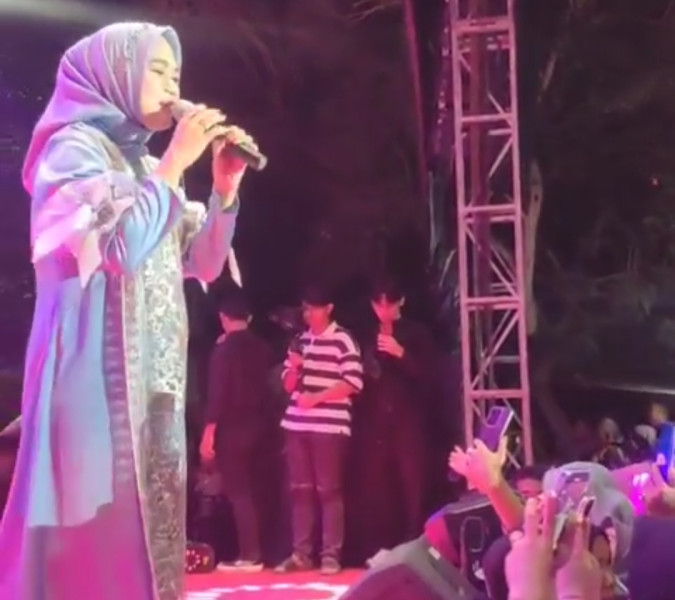 Syakir Daulay dan Anisa Rahman Pukau Ribuan Pengunjung Pekan Maulid Festival 2023 di Pekanbaru