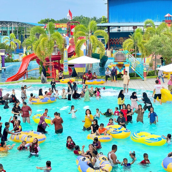 Bianglala Waterpark Punya Wahana Super Lengkap, Kids Friendly, Anak - Anak Sampai Dewasa Bisa Seru-seruan Disini, Dekat dari Pekanbaru