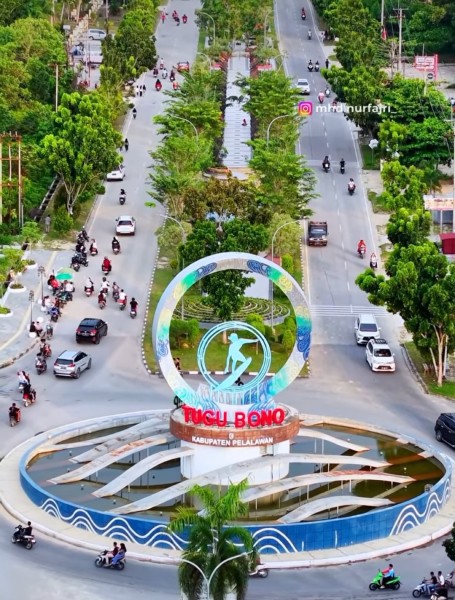 Bukan Sekadar Tugu: Bono Menjadi Pusat Nongkrong dan Wisata Kuliner Pangkalan Kerinci