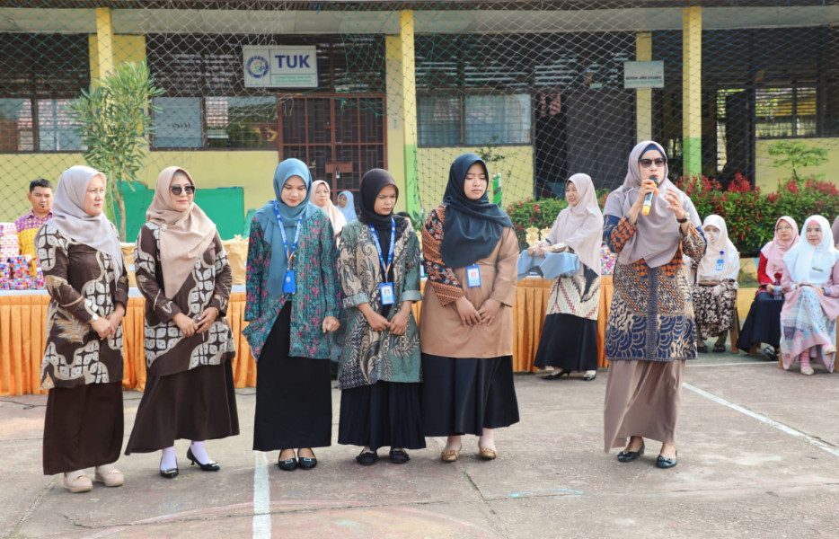 Raih Prestasi Gemilang, SMKN 1 Rengat Juara Lomba Cepat Tepat Perpajakan Kabupaten Indragiri Hulu Tahun 2023