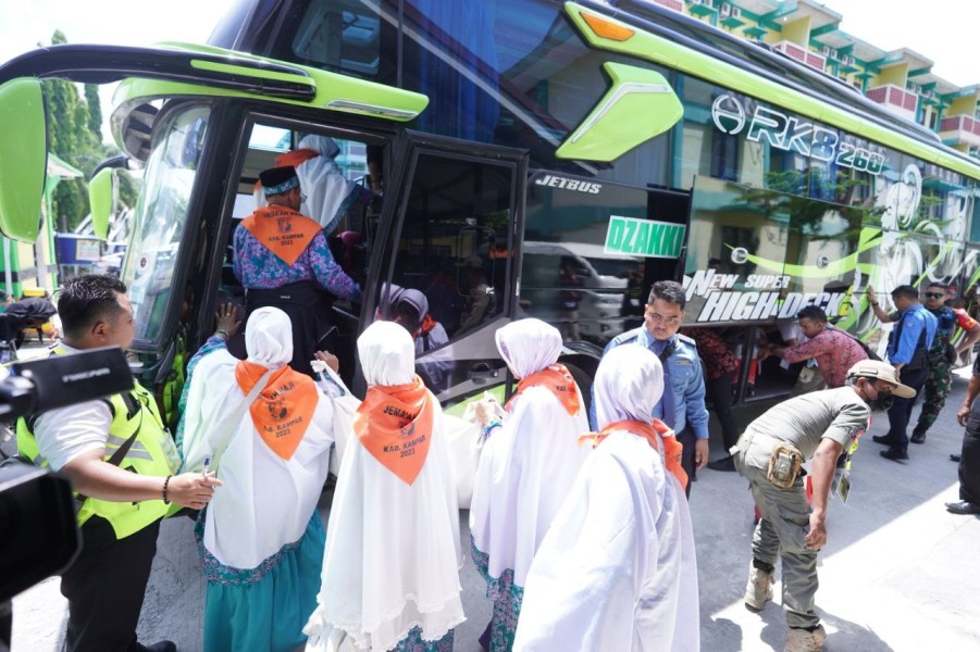 13 Kloter Haji Riau Ditempatkan di 14 Hotel, Ini Rinciannya