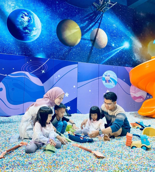 Milkyverse Hadir di Pekanbaru: Playground Luar Angkasa Terbesar untuk Anak dan Dewasa