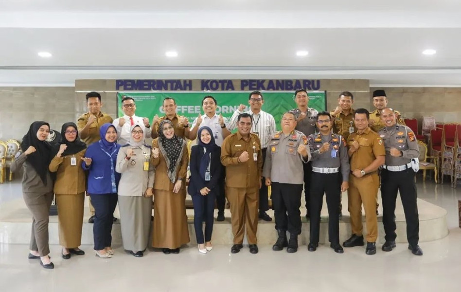 Coffee Morning, DPMPTSP Kota Pekanbaru Bahas Peningkatan Layanan dengan Pengelola dan Gerai di MPP