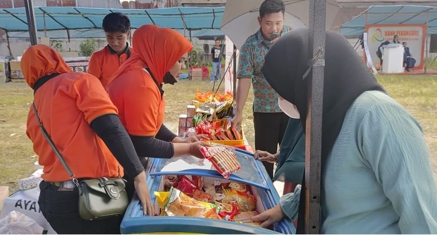 Dinas Ketahanan Pangan Pekanbaru Gelar Gerakan Pangan Murah di Palas Rumbai, Warga Senang dan Ucapkan Terimakasih